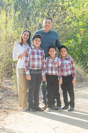 Family photo session, maternity, engagements,  at Bosque del Rio