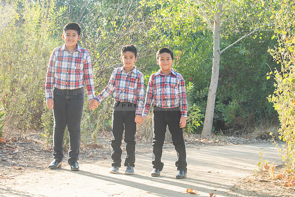 Family photo session, maternity, engagements,  at Bosque del Rio