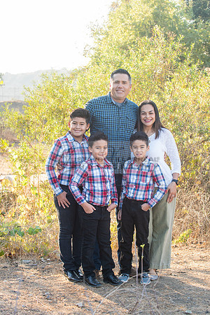 Family photo session, maternity, engagements,  at Bosque del Rio