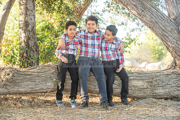 Family photo session, maternity, engagements,  at Bosque del Rio