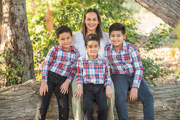 Family photo session, maternity, engagements,  at Bosque del Rio