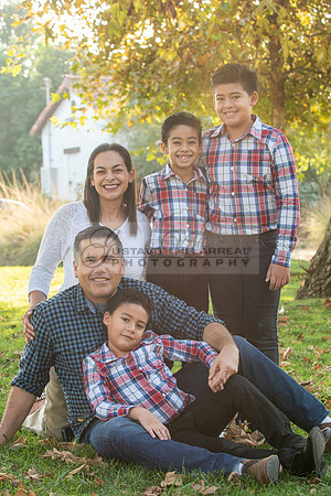 Family photo session, maternity, engagements,  at Bosque del Rio