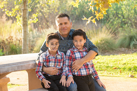 Family photo session, maternity, engagements,  at Bosque del Rio