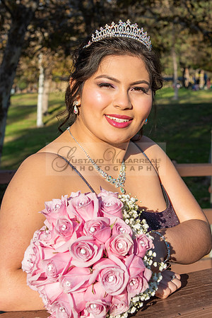 Melissa quinceanera photo session at Kenneth Hahn State Recreation park in Los Angeles Ca, photographer, www.gustavovillarreal.com, 323-633-8283