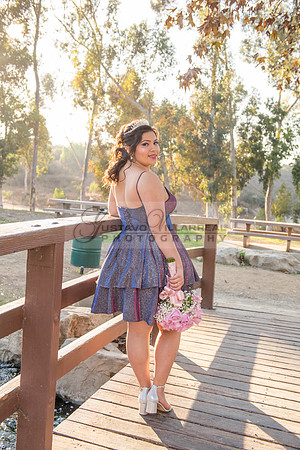 Melissa quinceanera photo session at Kenneth Hahn State Recreation park in Los Angeles Ca, photographer, www.gustavovillarreal.com, 323-633-8283