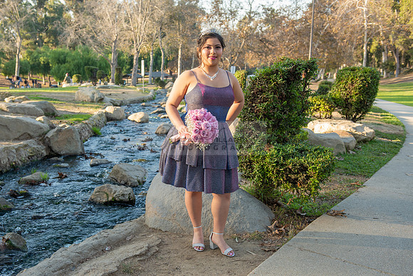 Melissa quinceanera photo session at Kenneth Hahn State Recreation park in Los Angeles Ca, photographer, www.gustavovillarreal.com, 323-633-8283