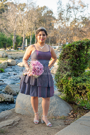 Melissa quinceanera photo session at Kenneth Hahn State Recreation park in Los Angeles Ca, photographer, www.gustavovillarreal.com, 323-633-8283
