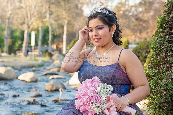 Melissa quinceanera photo session at Kenneth Hahn State Recreation park in Los Angeles Ca, photographer, www.gustavovillarreal.com, 323-633-8283