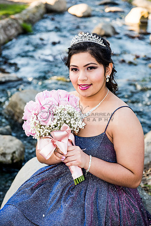 Melissa quinceanera photo session at Kenneth Hahn State Recreation park in Los Angeles Ca, photographer, www.gustavovillarreal.com, 323-633-8283