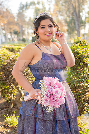 Melissa quinceanera photo session at Kenneth Hahn State Recreation park in Los Angeles Ca, photographer, www.gustavovillarreal.com, 323-633-8283
