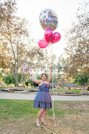 Melissa quinceanera photo session at Kenneth Hahn State Recreation park in Los Angeles Ca, photographer, www.gustavovillarreal.com, 323-633-8283