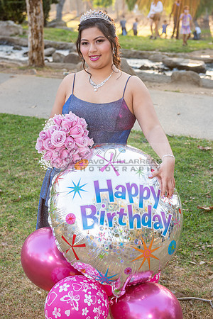 Melissa quinceanera photo session at Kenneth Hahn State Recreation park in Los Angeles Ca, photographer, www.gustavovillarreal.com, 323-633-8283