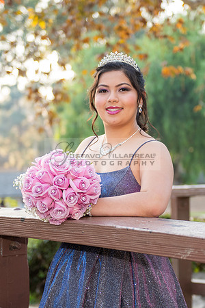 Melissa quinceanera photo session at Kenneth Hahn State Recreation park in Los Angeles Ca, photographer, www.gustavovillarreal.com, 323-633-8283