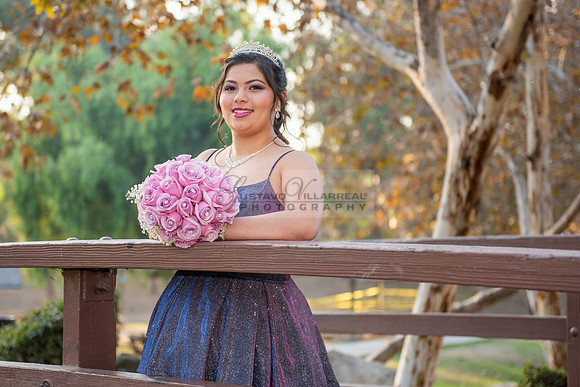 Melissa quinceanera photo session at Kenneth Hahn State Recreation park in Los Angeles Ca, photographer, www.gustavovillarreal.com, 323-633-8283