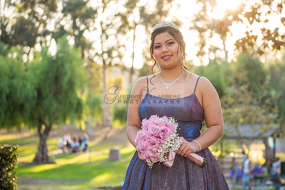 Melissa quinceanera photo session at Kenneth Hahn State Recreation park in Los Angeles Ca, photographer, www.gustavovillarreal.com, 323-633-8283