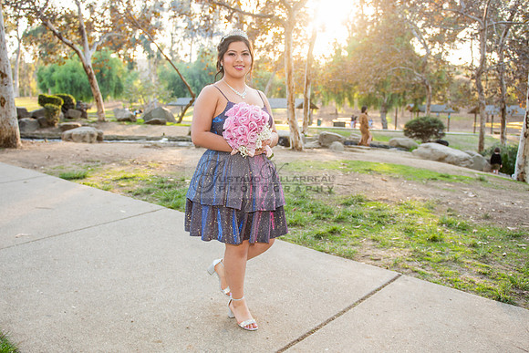 Melissa quinceanera photo session at Kenneth Hahn State Recreation park in Los Angeles Ca, photographer, www.gustavovillarreal.com, 323-633-8283
