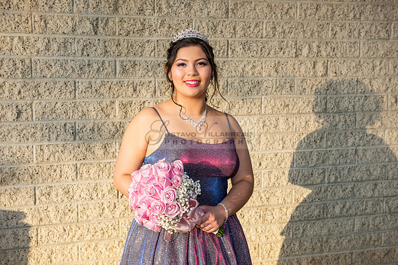 Melissa quinceanera photo session at Kenneth Hahn State Recreation park in Los Angeles Ca, photographer, www.gustavovillarreal.com, 323-633-8283