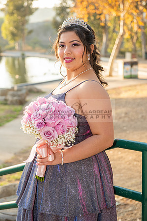 Melissa quinceanera photo session at Kenneth Hahn State Recreation park in Los Angeles Ca, photographer, www.gustavovillarreal.com, 323-633-8283