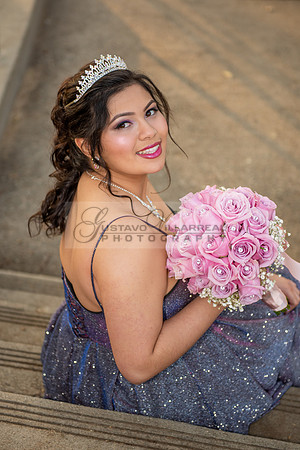 Melissa quinceanera photo session at Kenneth Hahn State Recreation park in Los Angeles Ca, photographer, www.gustavovillarreal.com, 323-633-8283