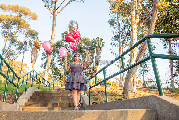 Melissa quinceanera photo session at Kenneth Hahn State Recreation park in Los Angeles Ca, photographer, www.gustavovillarreal.com, 323-633-8283