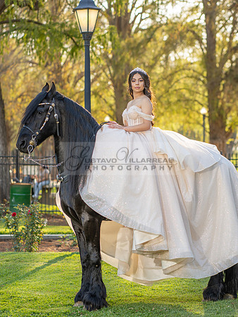 Quinceanera photoshoot at Rose Garden in Riverside Ca. Sesion de fotos en caballos, Gustavo Villarreal Photography, 323-633-8283