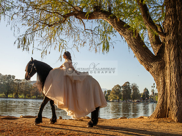Quinceanera photoshoot at Rose Garden in Riverside Ca. Sesion de fotos en caballos, Gustavo Villarreal Photography, 323-633-8283