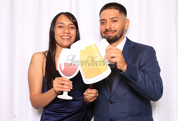 Stephanie and Albert wedding celebration, photo booth in Redondo Beach Ca, Gustavo Villarreal Photography, 323-633-8283, www.gvphotoandvideo.com