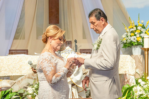 Dimas and Anita 50th wedding anniversary in Montebello, Rosemead, Covina Ca. photographer and video by Gustavo Villarreal 323-633-8283