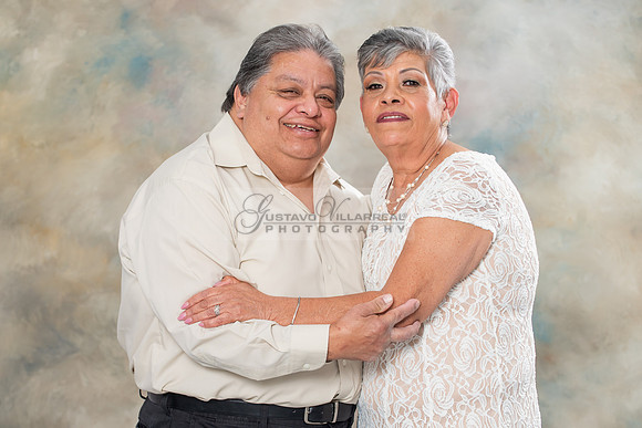 Maria and Joe family photo session in Whittier Ca, photographer,