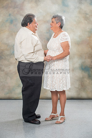 Maria and Joe family photo session in Whittier Ca, photographer,