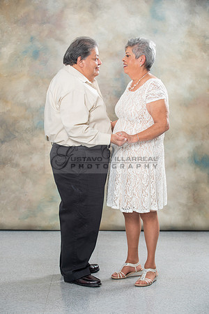 Maria and Joe family photo session in Whittier Ca, photographer,