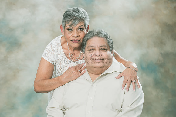 Maria and Joe family photo session in Whittier Ca, photographer,