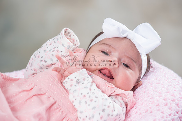 Baby girl studio photo session, maternity photos, family photos