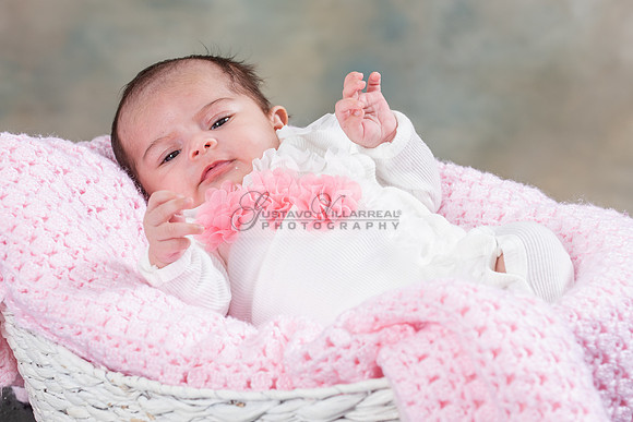 Baby girl studio photo session, maternity photos, family photos