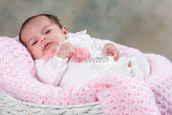 Baby girl studio photo session, maternity photos, family photos