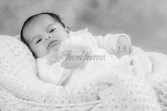 Baby girl studio photo session, maternity photos, family photos
