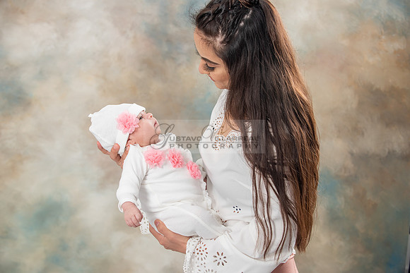 Baby girl studio photo session, maternity photos, family photos