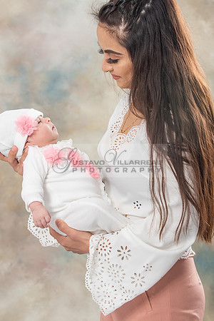 Baby girl studio photo session, maternity photos, family photos
