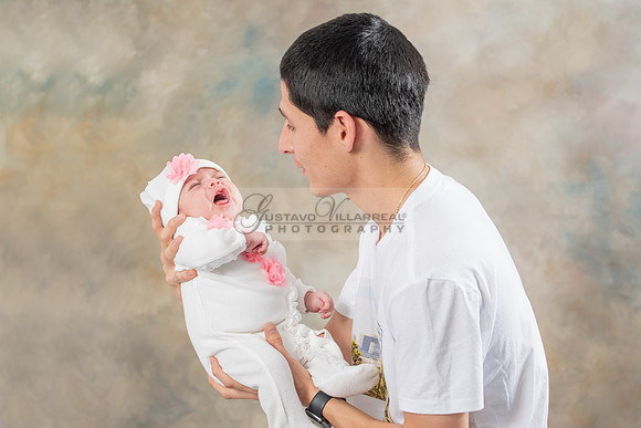 Baby girl studio photo session, maternity photos, family photos