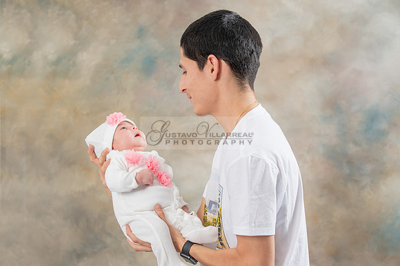 Baby girl studio photo session, maternity photos, family photos