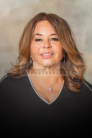 Family studio photo session, Maternity photos, baby photos by Gustavo Villarreal Photography, 323-633-8283