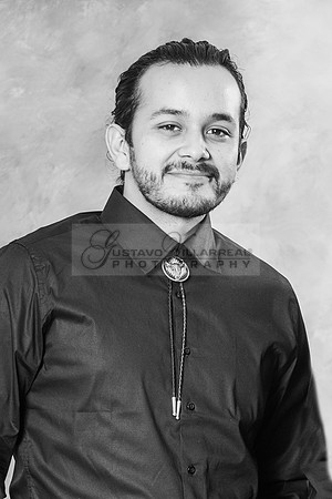 Family studio photo session, Maternity photos, baby photos by Gustavo Villarreal Photography, 323-633-8283