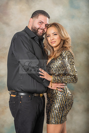 Family studio photo session, Maternity photos, baby photos by Gustavo Villarreal Photography, 323-633-8283