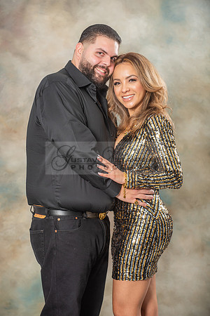 Family studio photo session, Maternity photos, baby photos by Gustavo Villarreal Photography, 323-633-8283