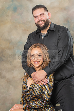 Family studio photo session, Maternity photos, baby photos by Gustavo Villarreal Photography, 323-633-8283