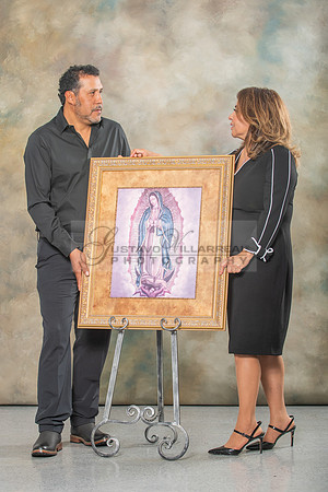Family studio photo session, Maternity photos, baby photos by Gustavo Villarreal Photography, 323-633-8283