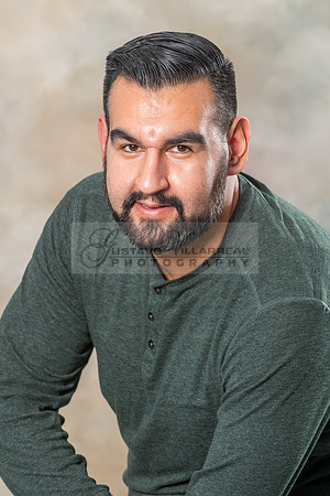 Professional Business Headshots in Whittier Ca by Gustavo Villarreal Photography, 323-633-8283