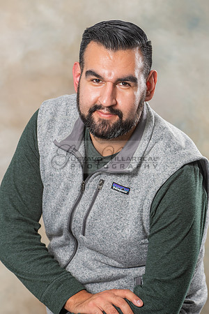 Professional Business Headshots in Whittier Ca by Gustavo Villarreal Photography, 323-633-8283