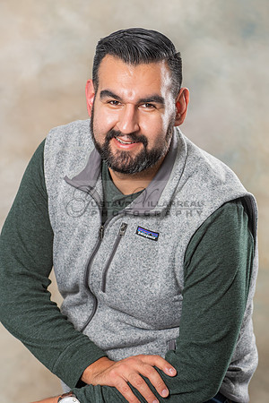 Professional Business Headshots in Whittier Ca by Gustavo Villarreal Photography, 323-633-8283