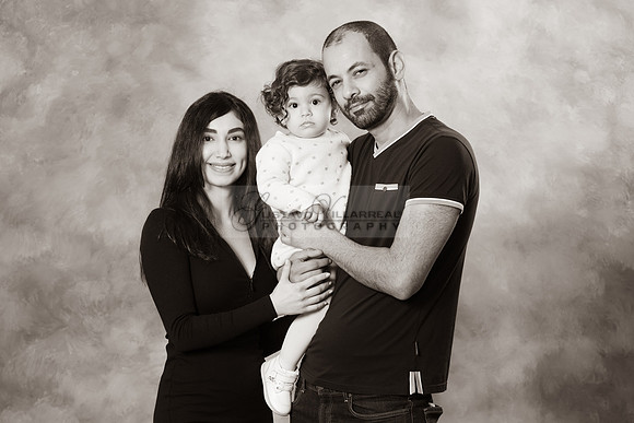 Hassib family portrait photos, photography, photographer studio in Whittier Ca, by Gustavo Villarreal, 323-633-8283
